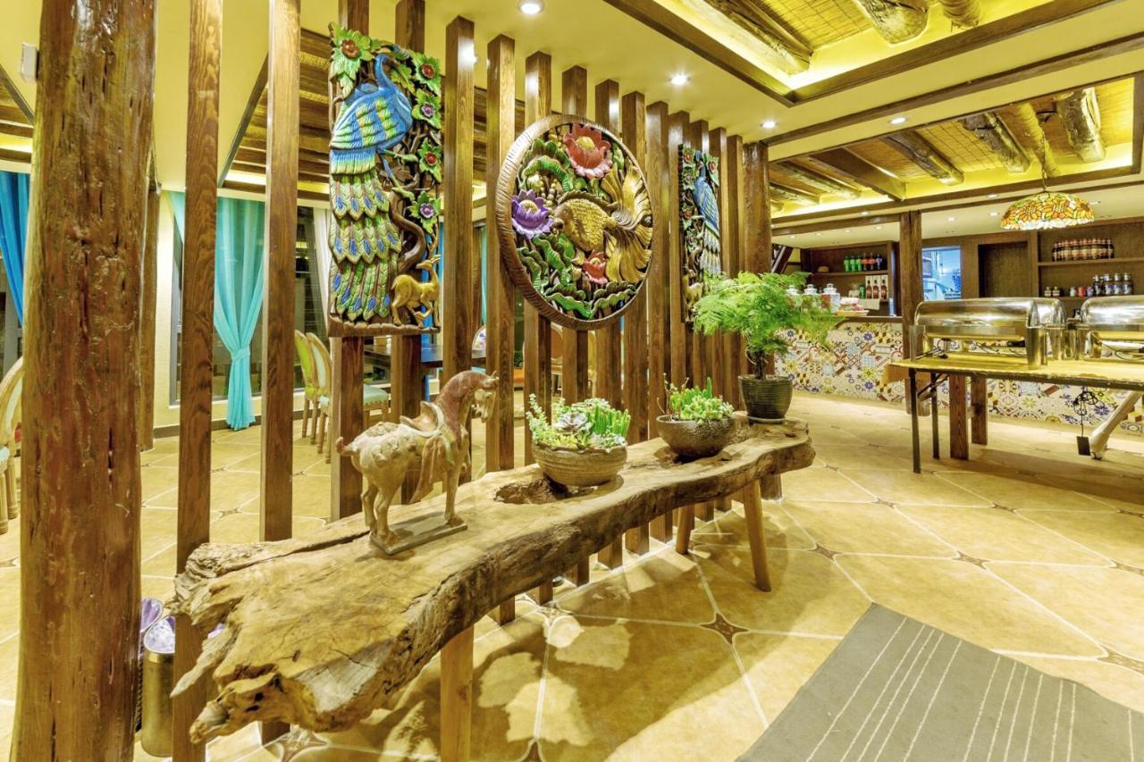 Lijiang Shuhe Yuefeng Resort Hotel Dış mekan fotoğraf
